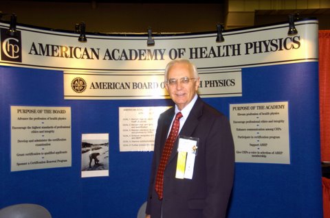 Vetter at AAHP booth